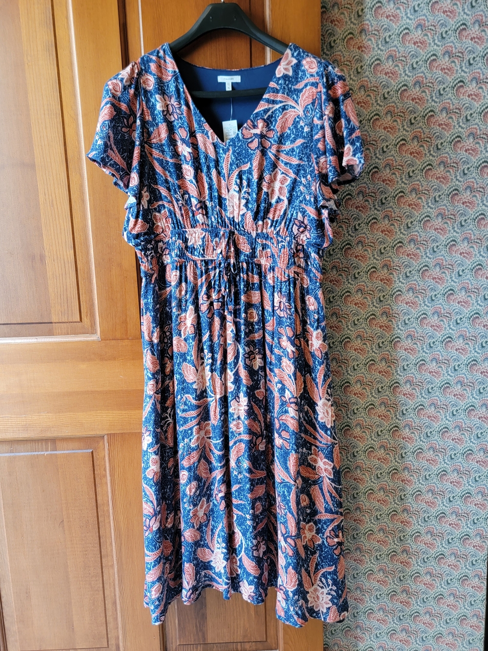 NWT Maurices XL Blue Pink Floral V-Neck Smocked Midi Dress Lined Rayon Boho
